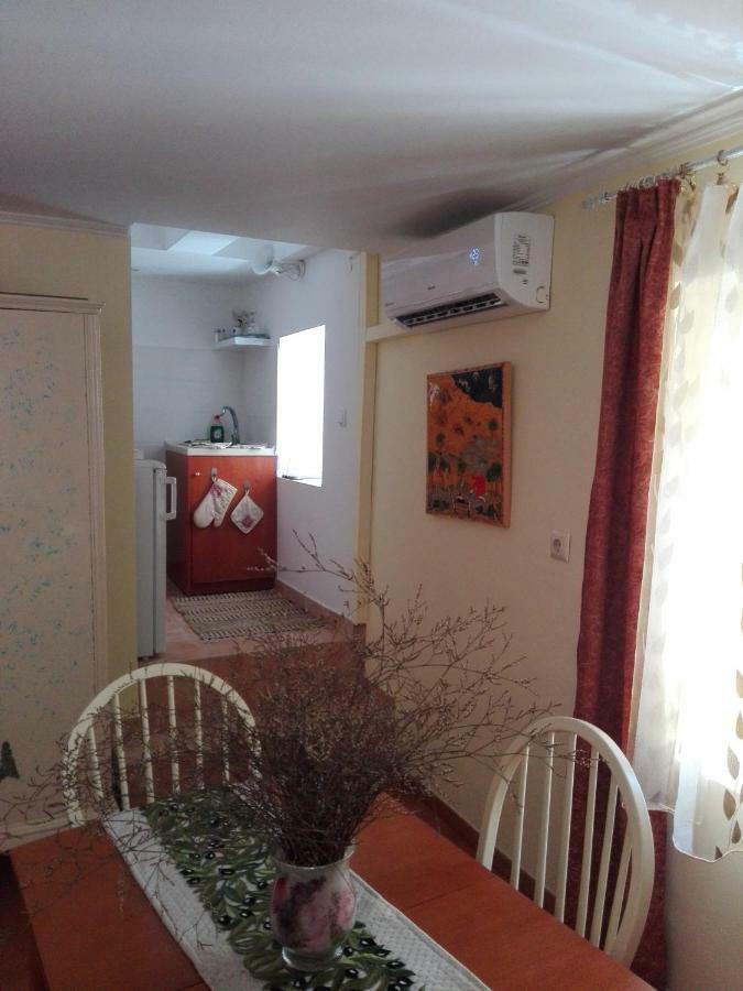 Venetian Well Cozy Corfu Old Town Apartment Corfu (city)