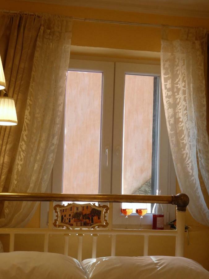 Venetian Well Cozy Corfu Old Town Apartment Corfu (city)