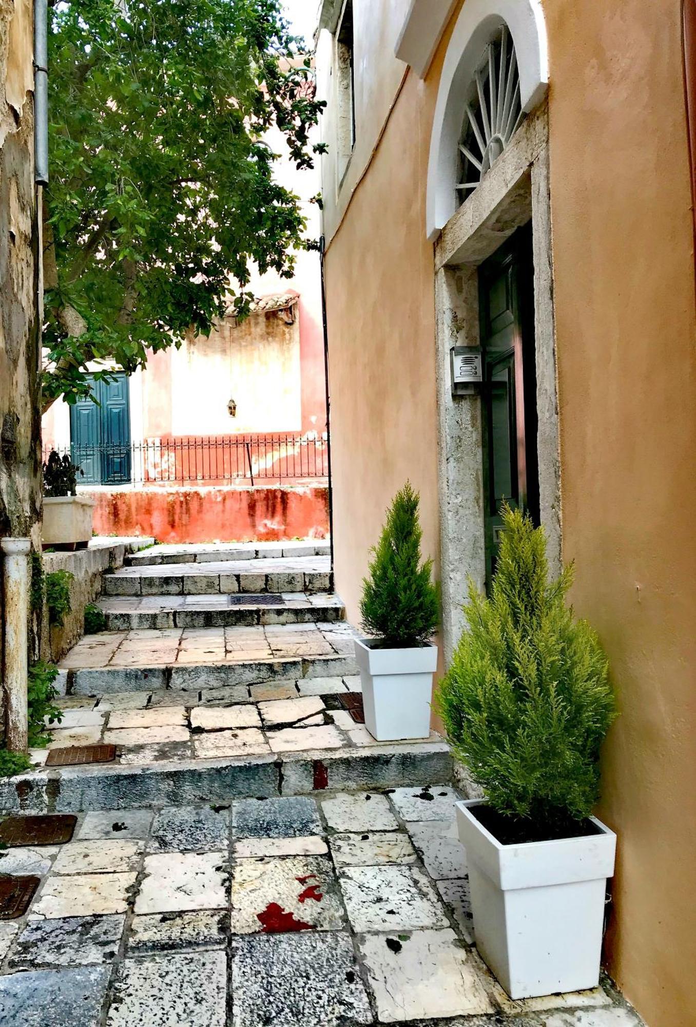 Venetian Well Cozy Corfu Old Town Apartment Corfu (city)